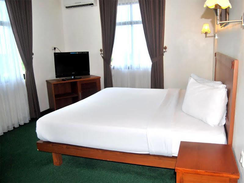 Hotel Bumi Asih Padangsidimpuan Batubelubang Εξωτερικό φωτογραφία